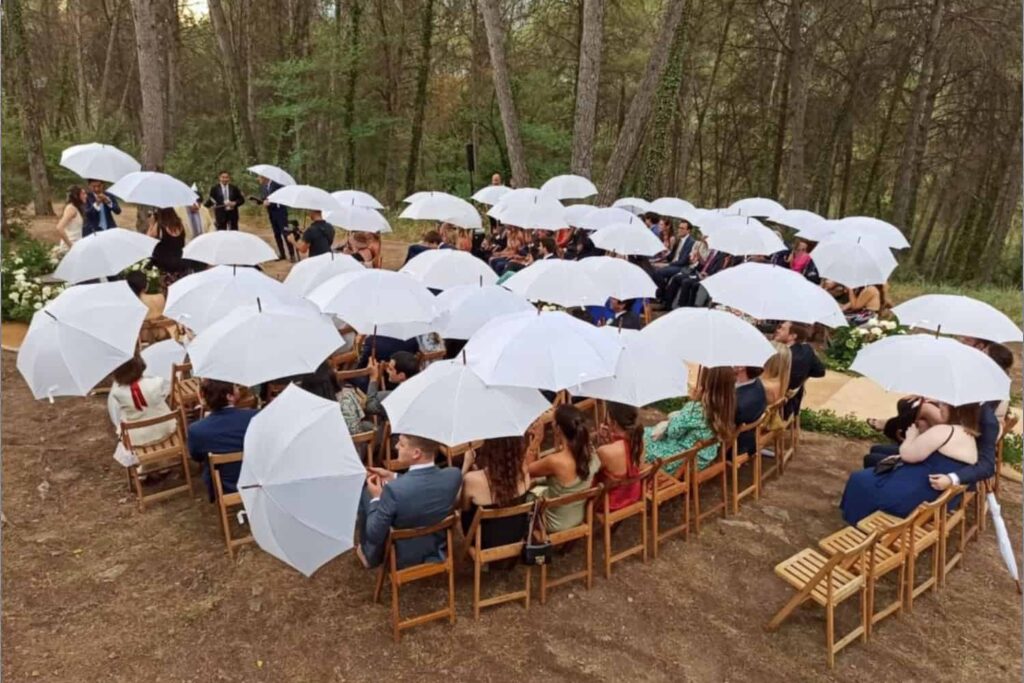 Salvar un casament de la pluja